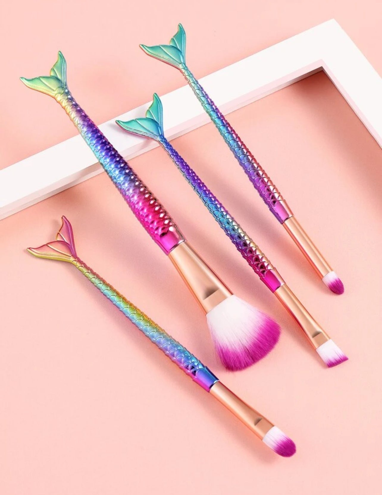 4pcs mermaid tail make up brush set