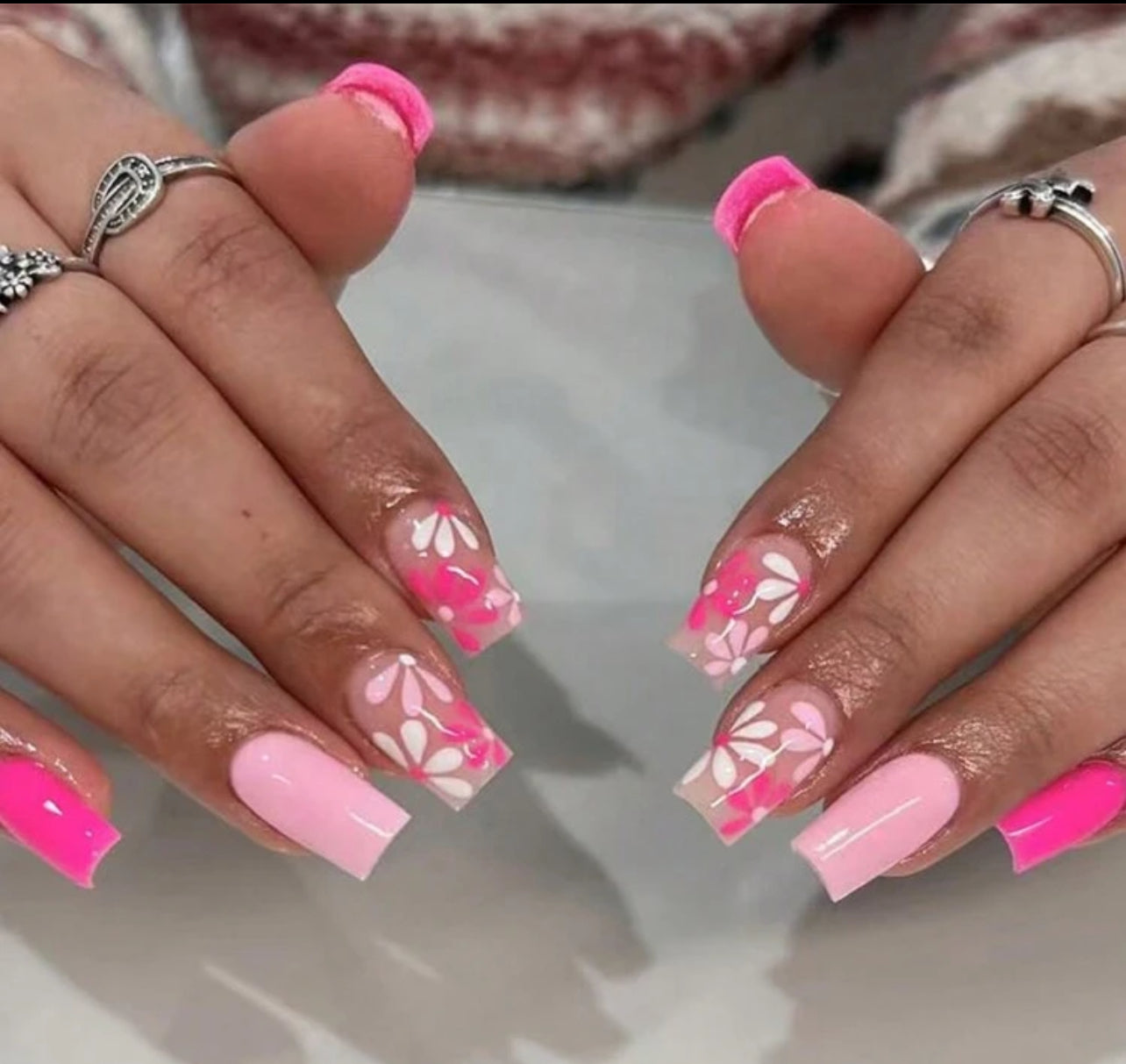 Rose pink with flower printed press on nails