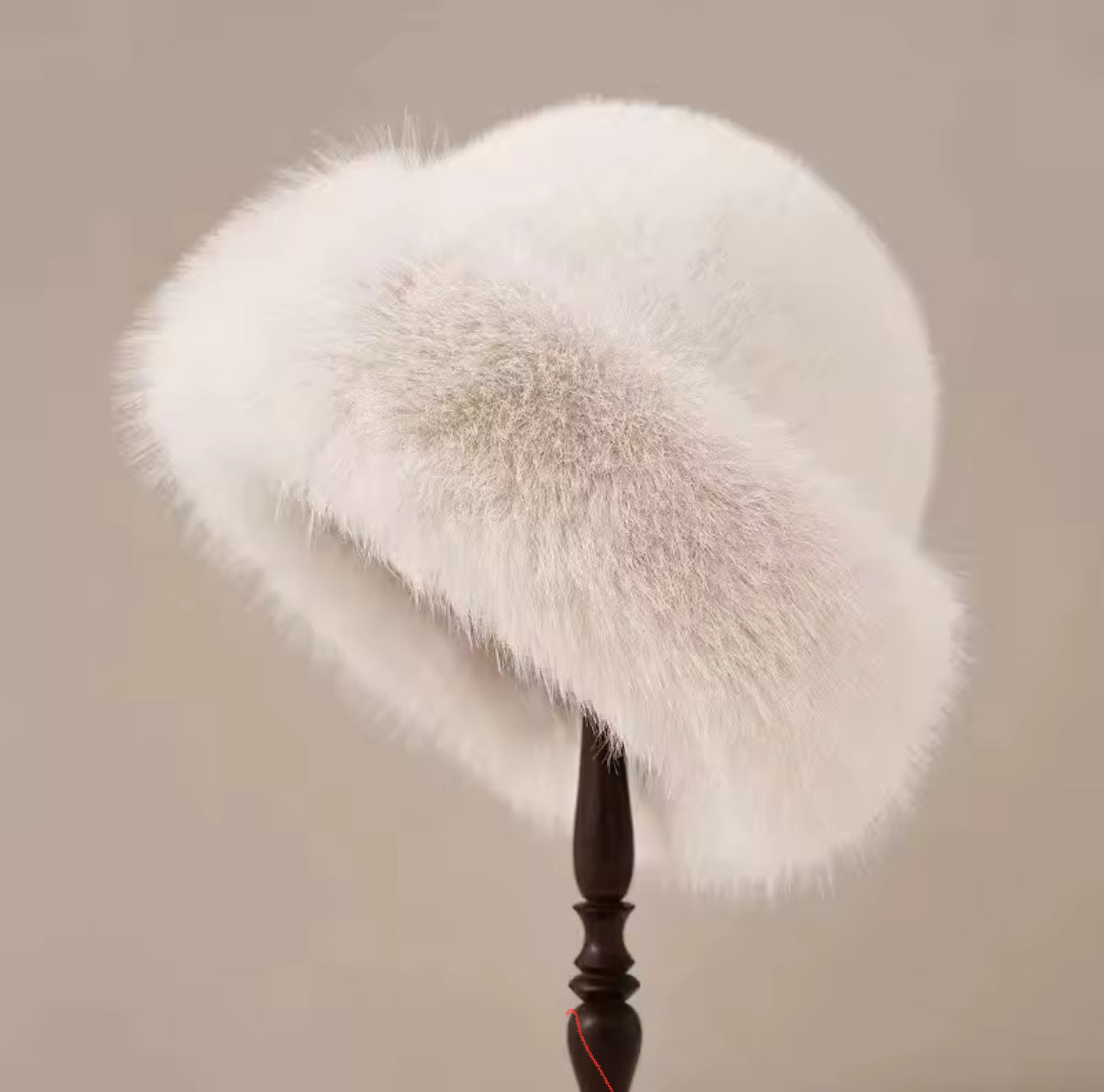 Furry warm hat *PRE ORDER*
