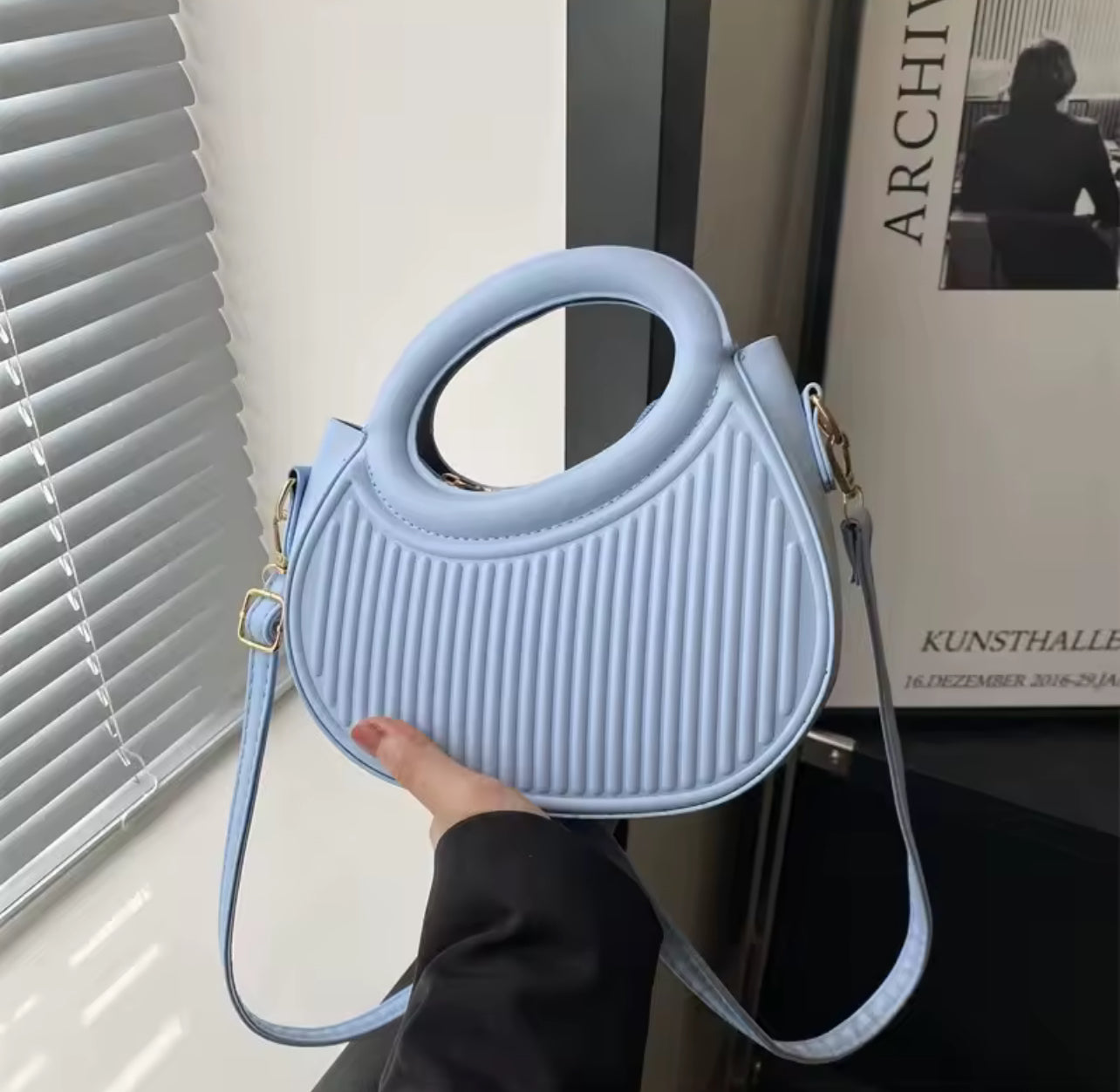 Chic design crossbag  *PRE ORDER*