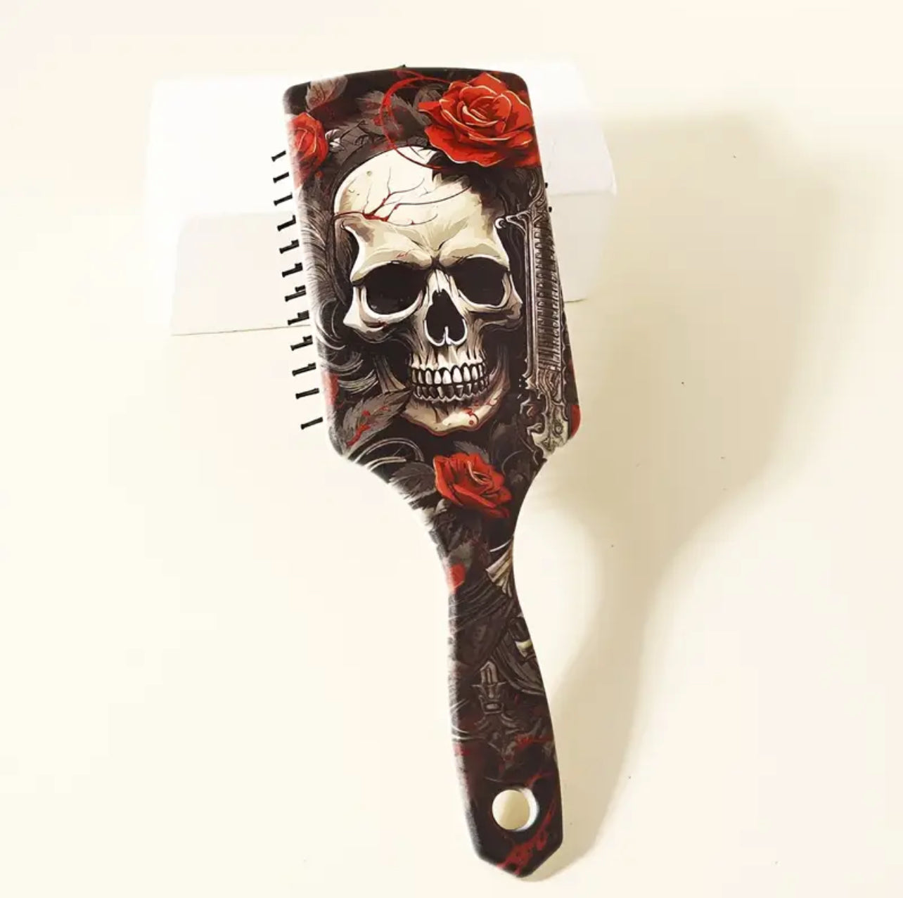 Skull style hair brush