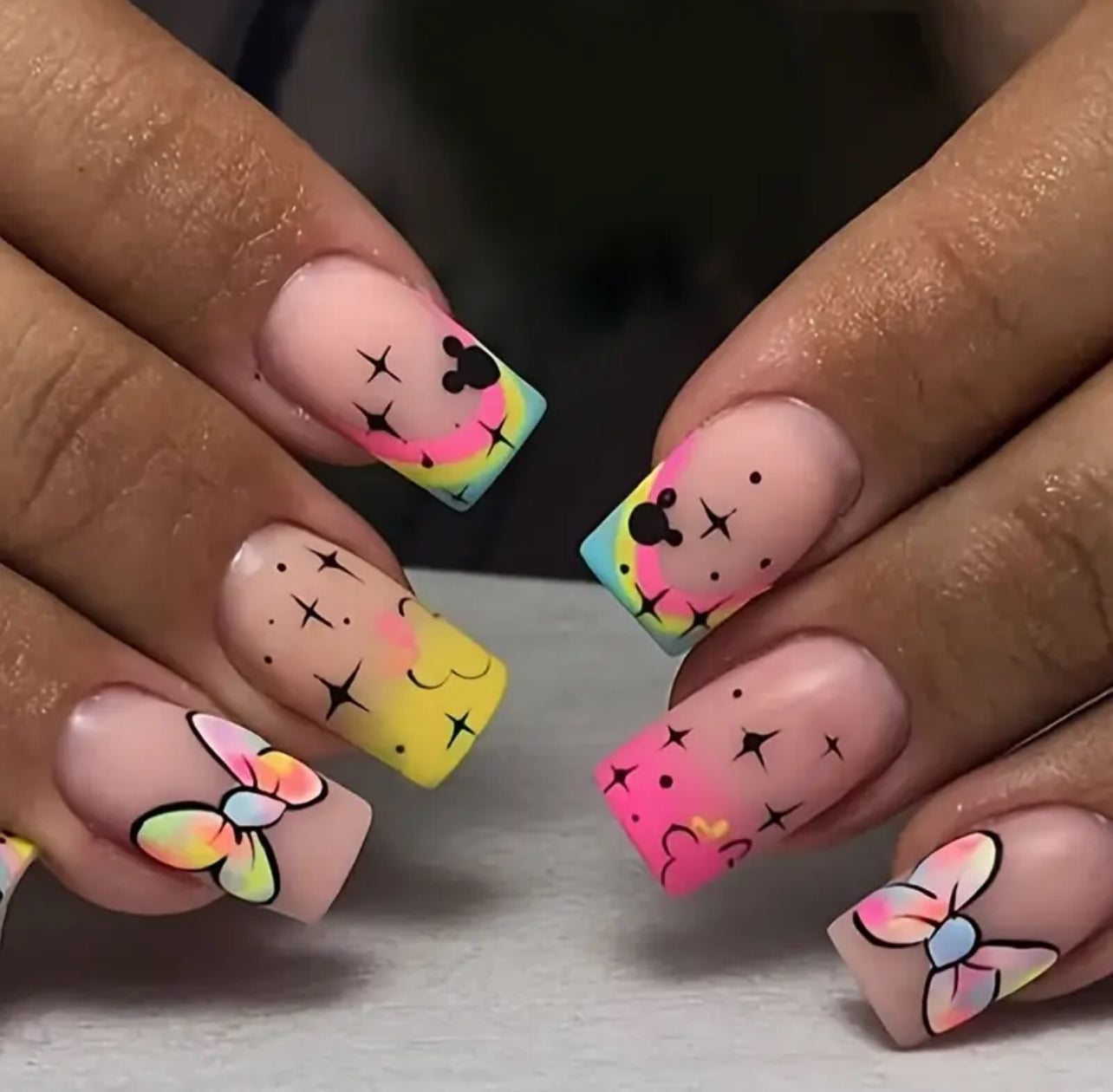 Cartoon butterfly 🦋 design press on nails