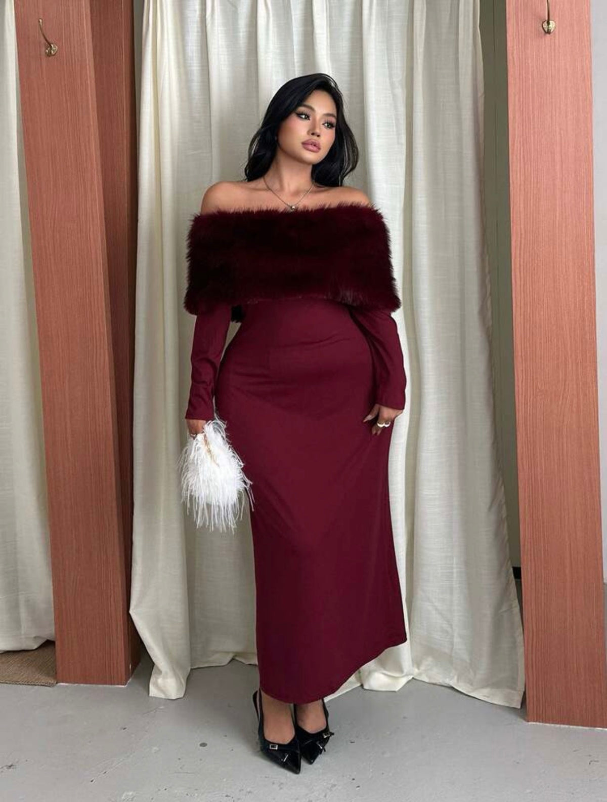 ๐ท Burgundy Luxe Curve Maxi Dress (plus size)