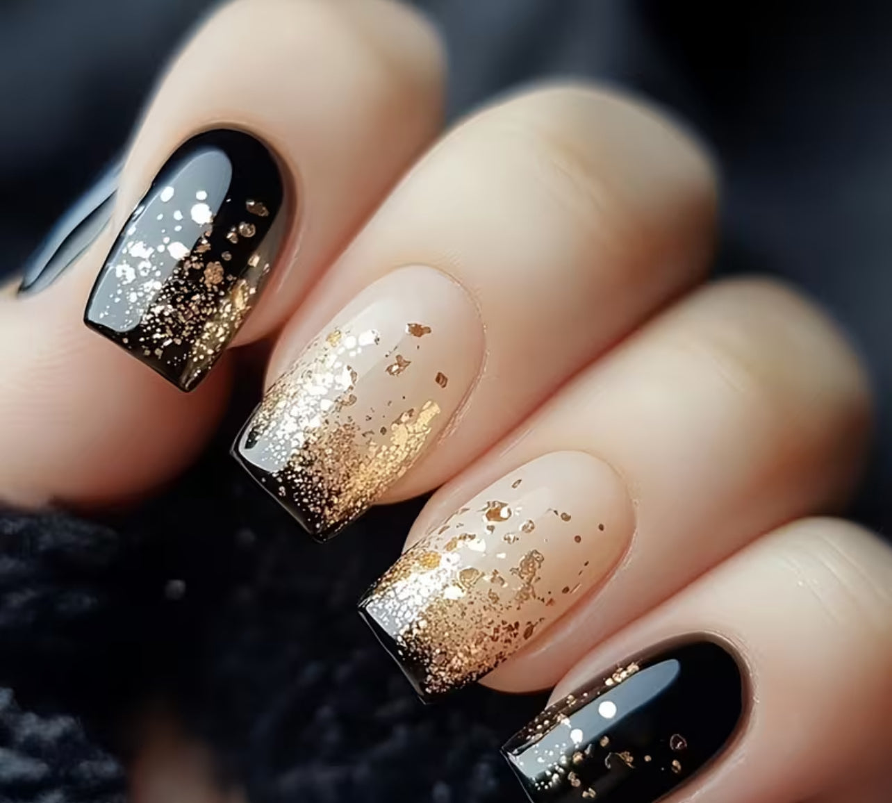 Black and gold press on nails