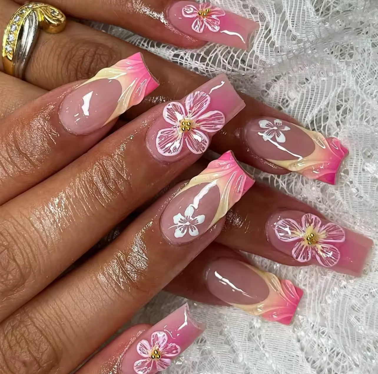 Blush pink French tip with flower design press on nails
