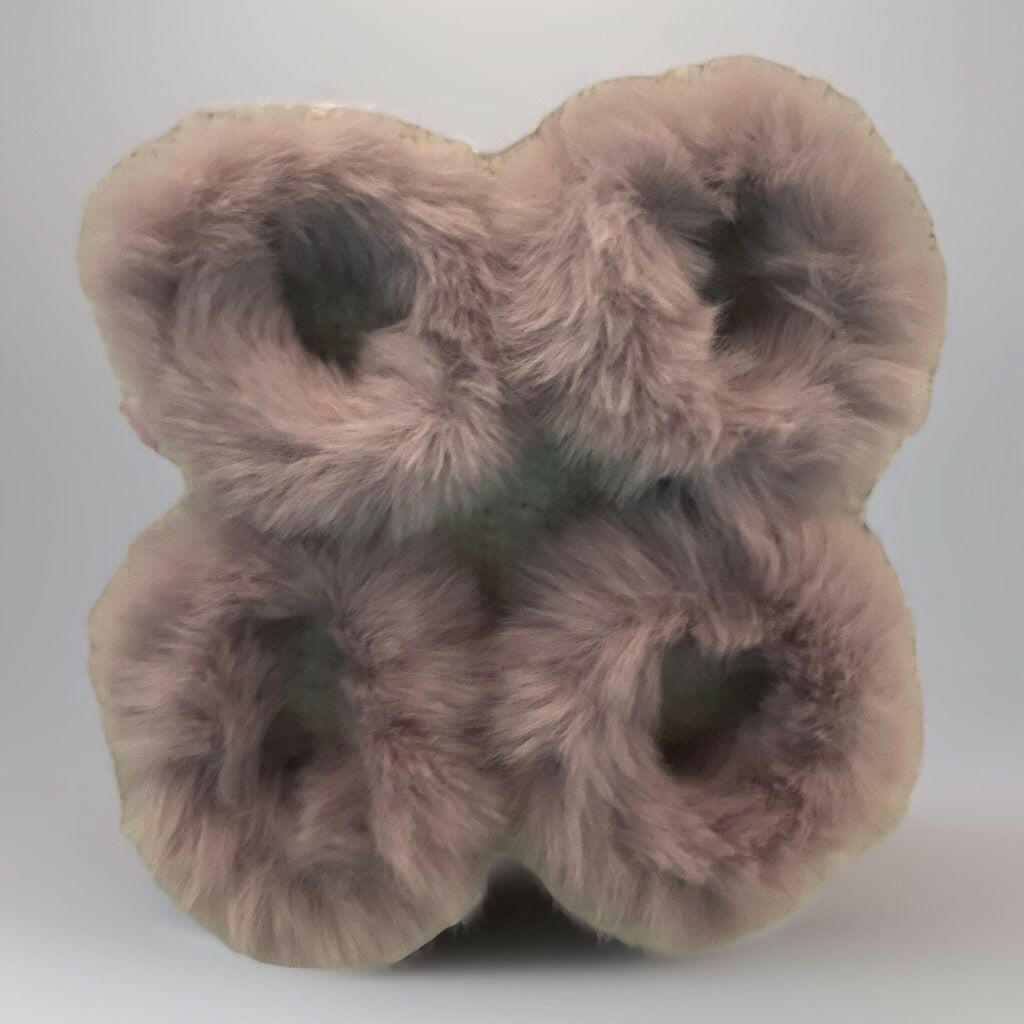 Cute fluffy hair ring.