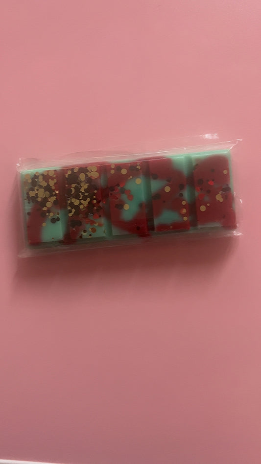Merry & Cherry snap bar