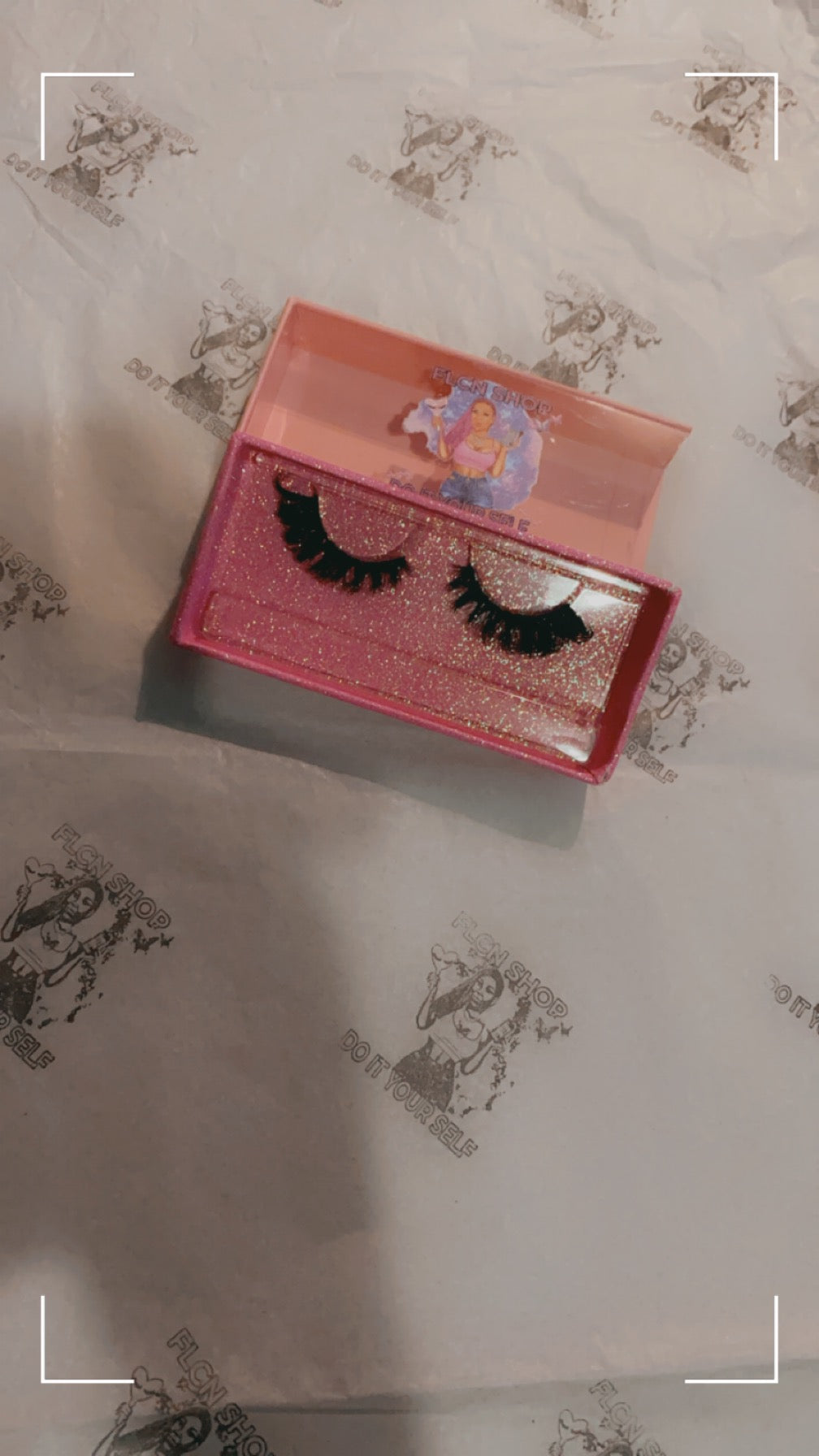 Russian strip lashes