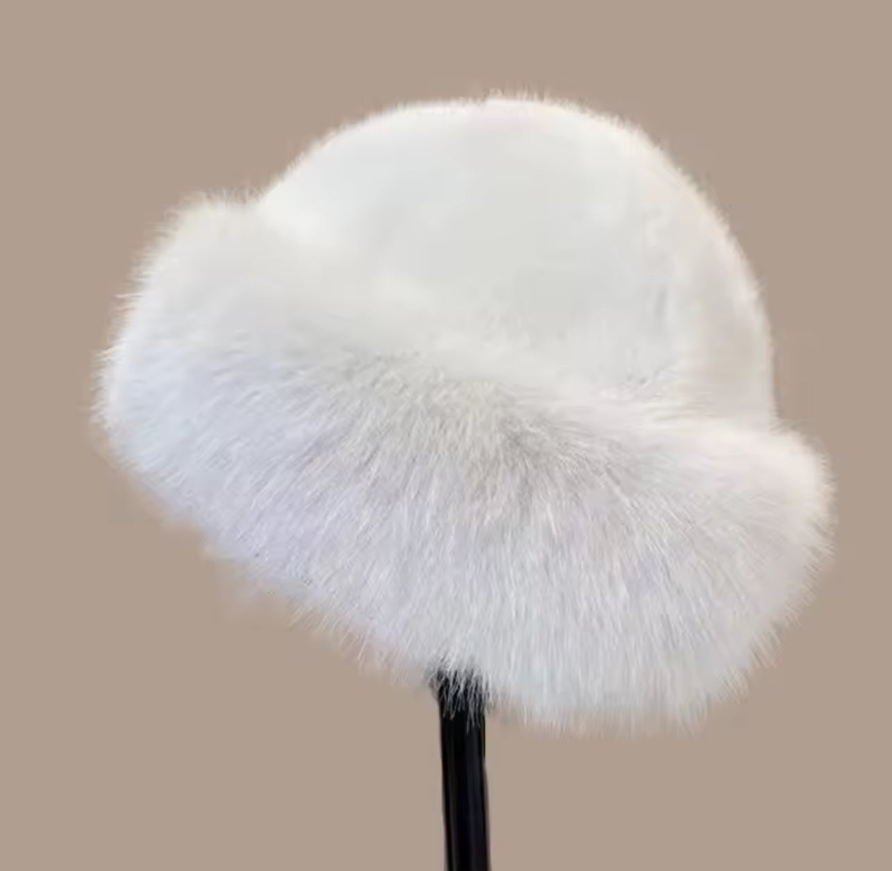 Furry warm hat *PRE ORDER*