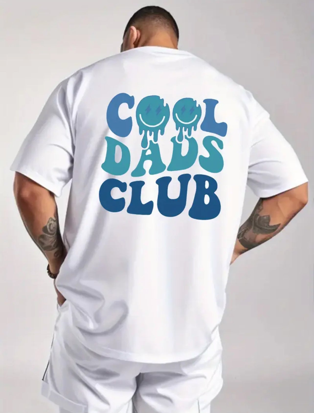 ‘Cool dads club’ tee shirt