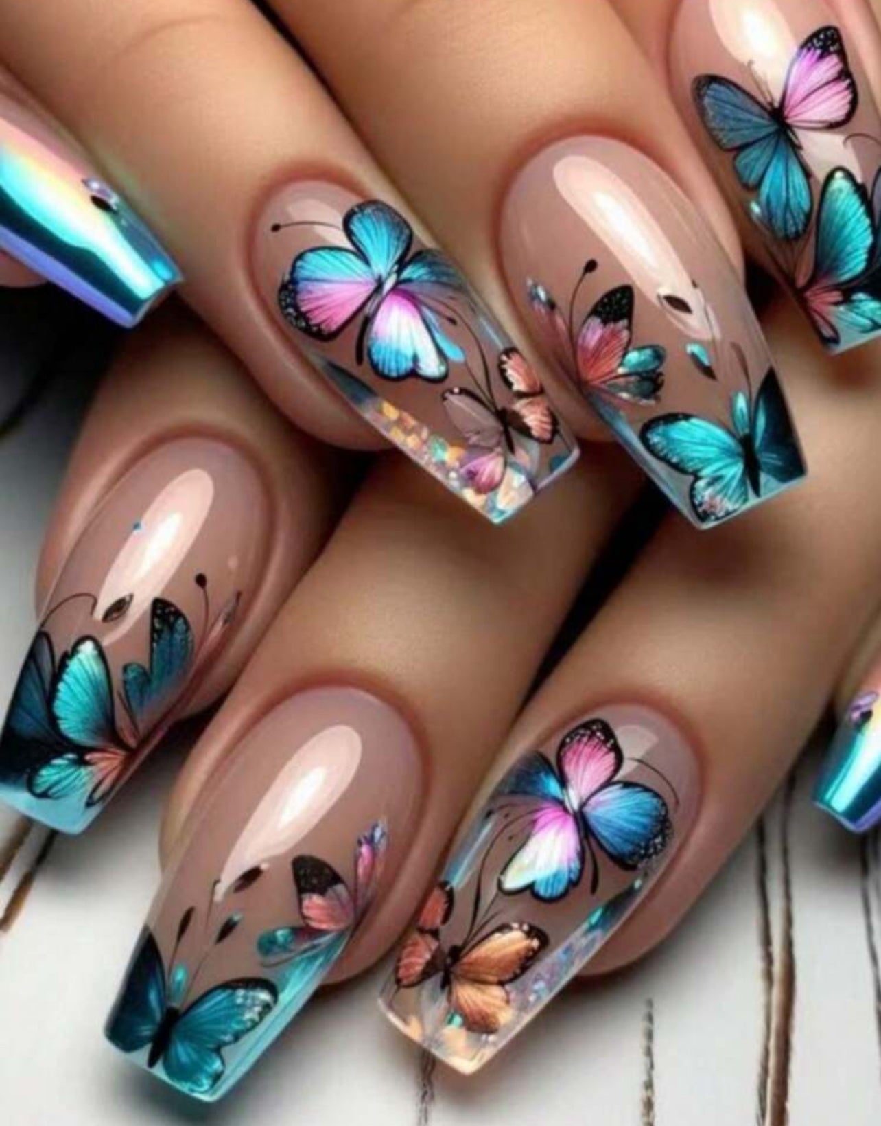 Cute butterfly design glossy press on nails