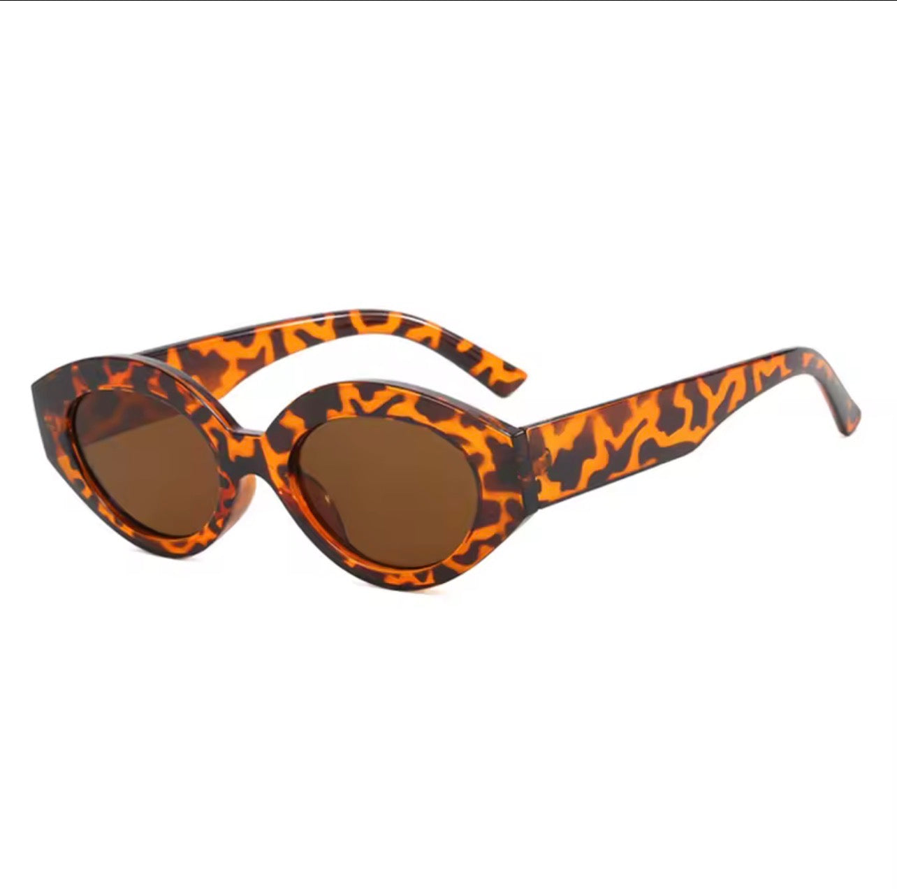 Cat eye sunglasses