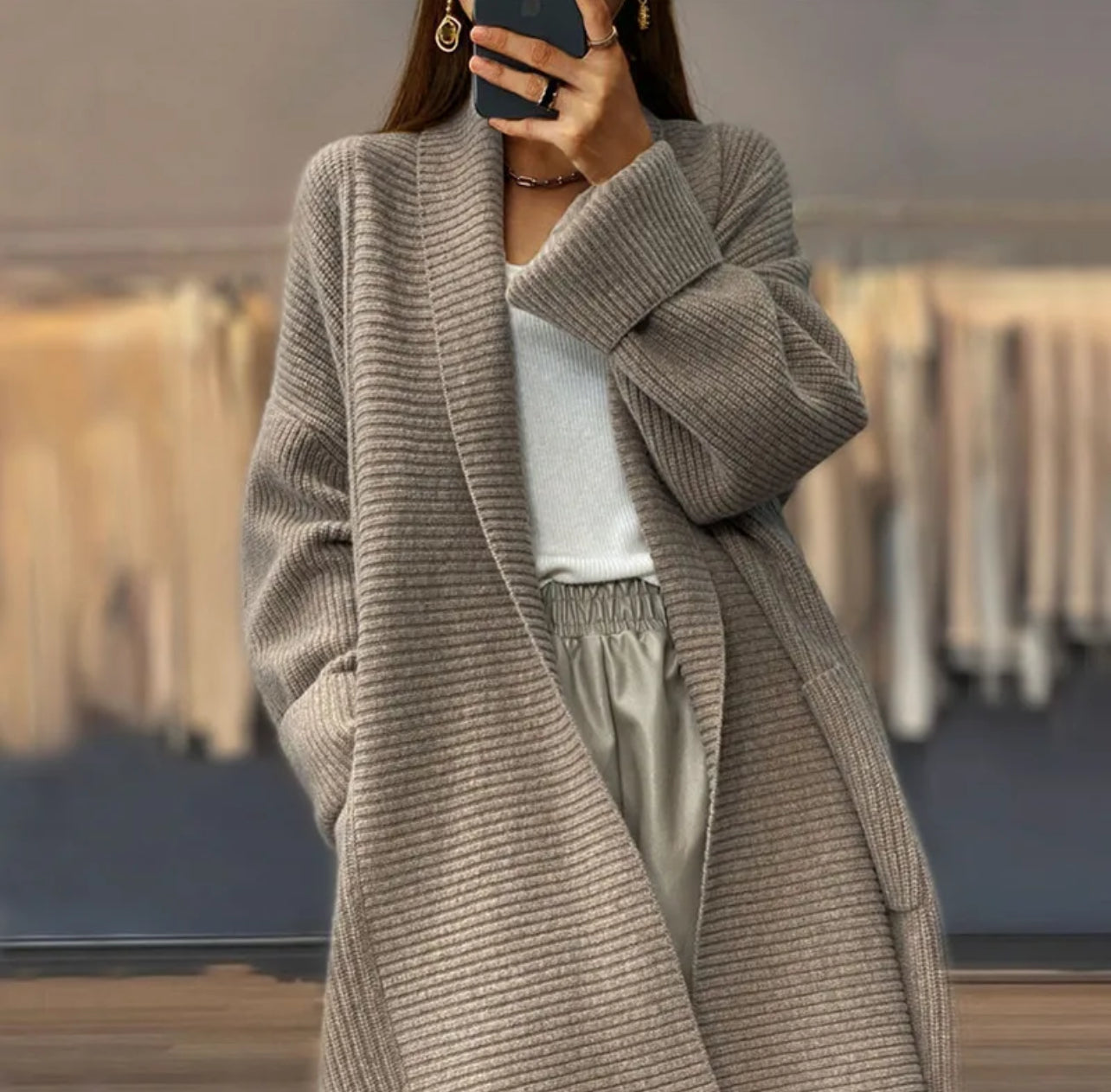 Long sleeve pocket cardigan