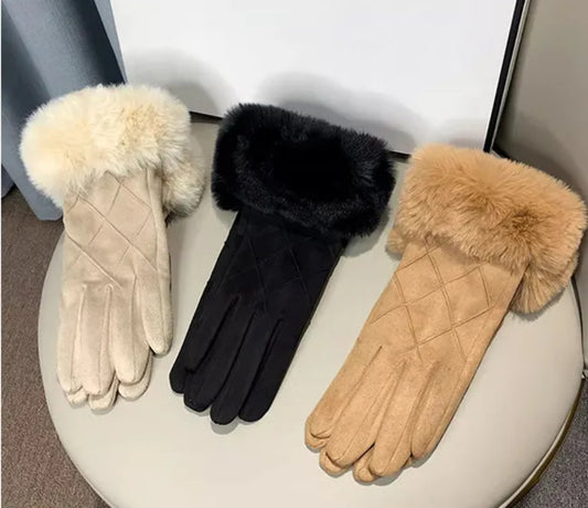 Cute gloves