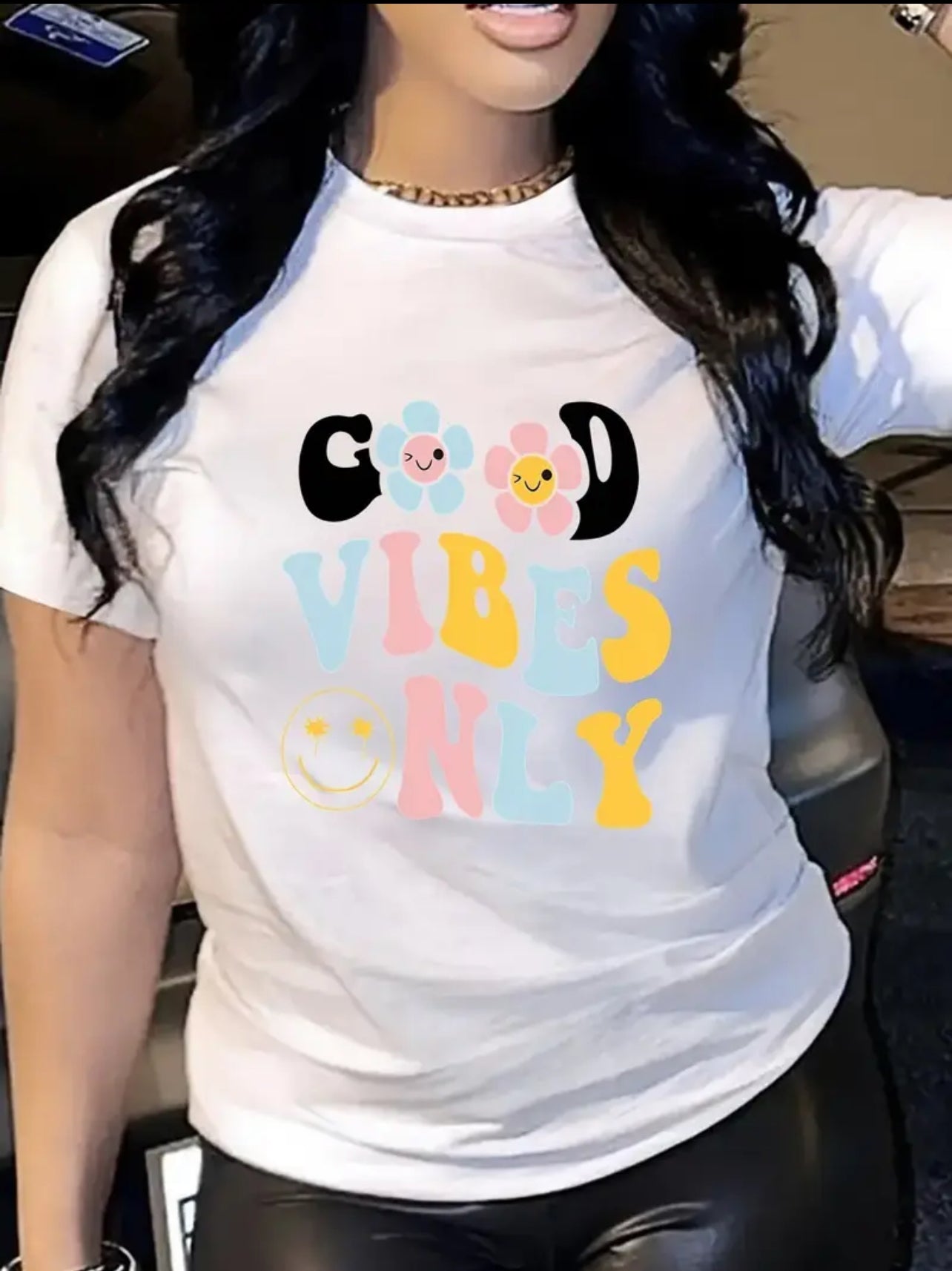 ‘Good vibes only ‘ tees
