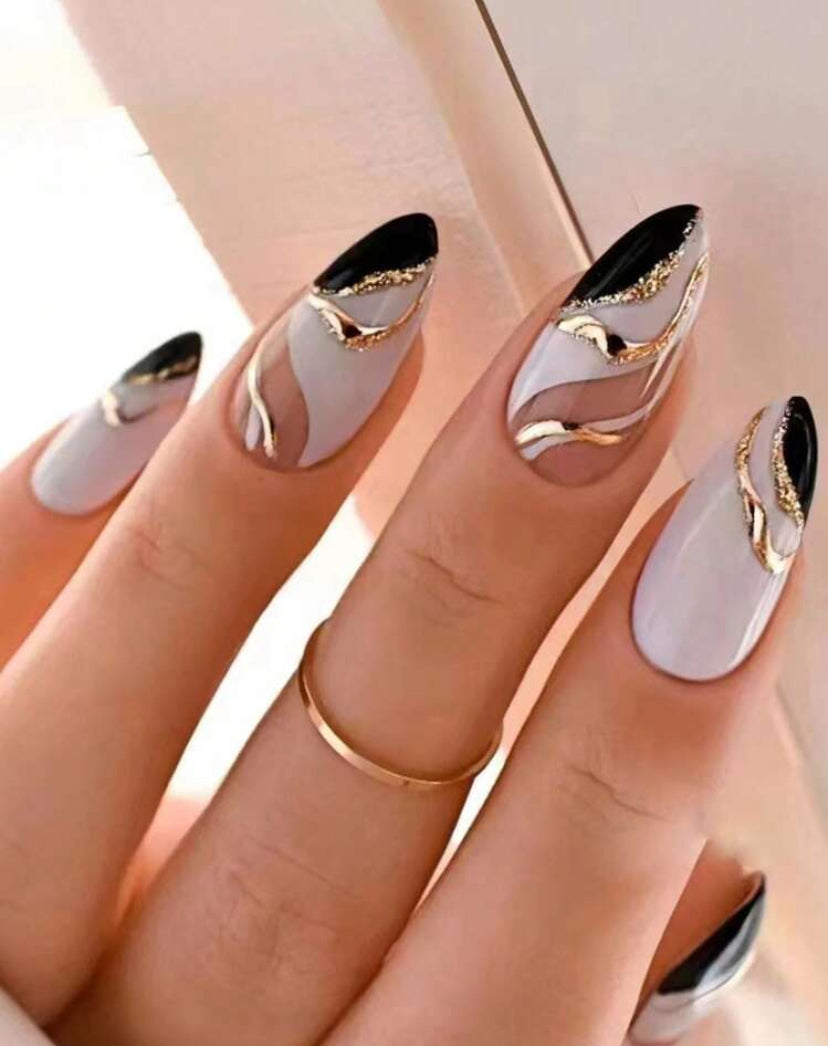 Stripped metal glittery design almond shaped press on nails