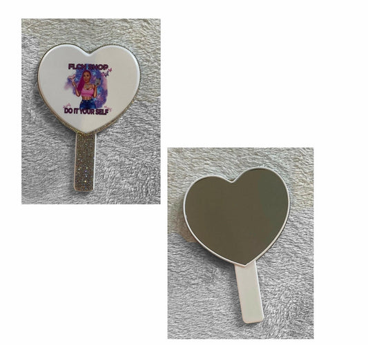 FLCN Cute heart mirror.