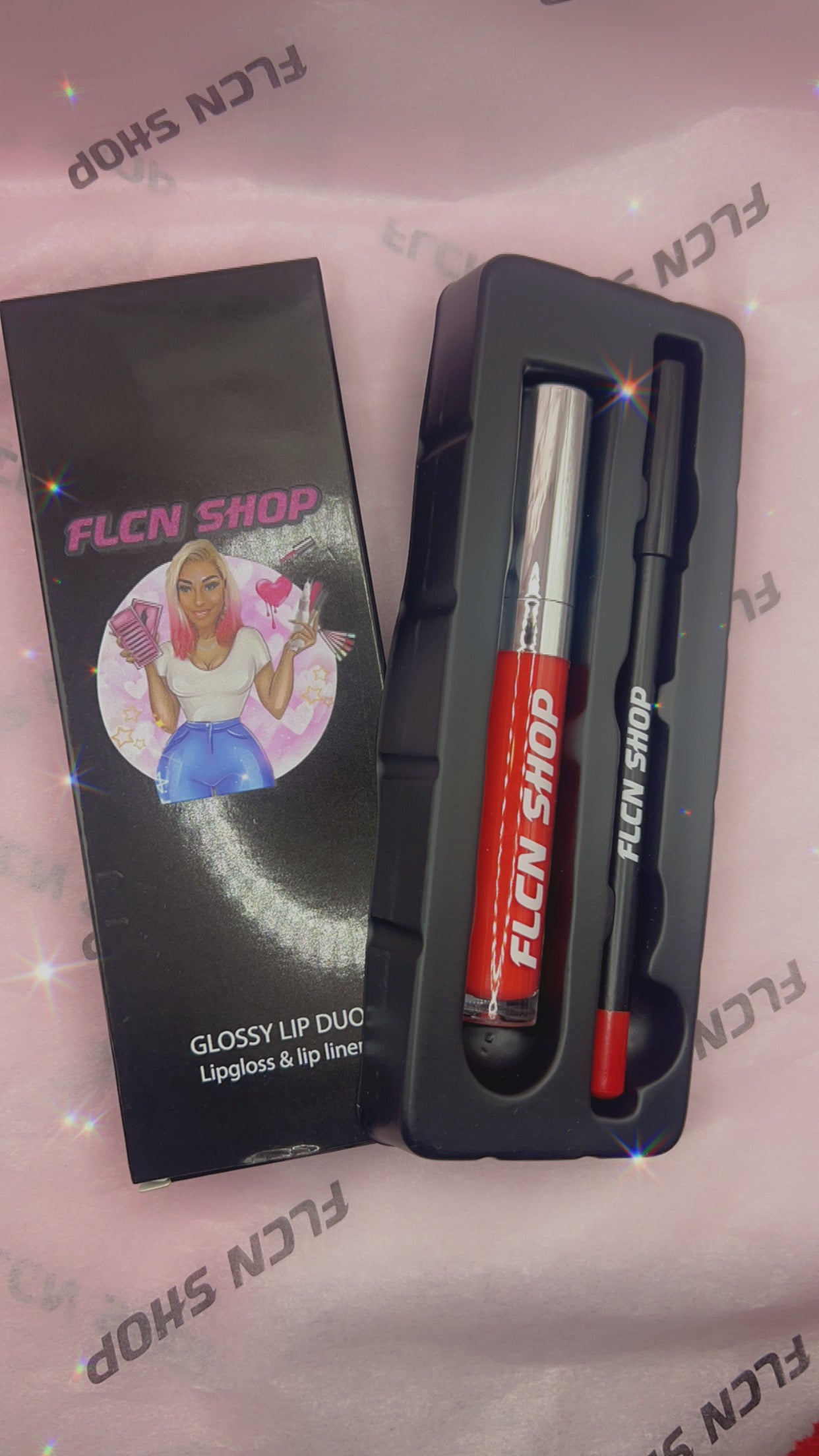 Glossy lip kit