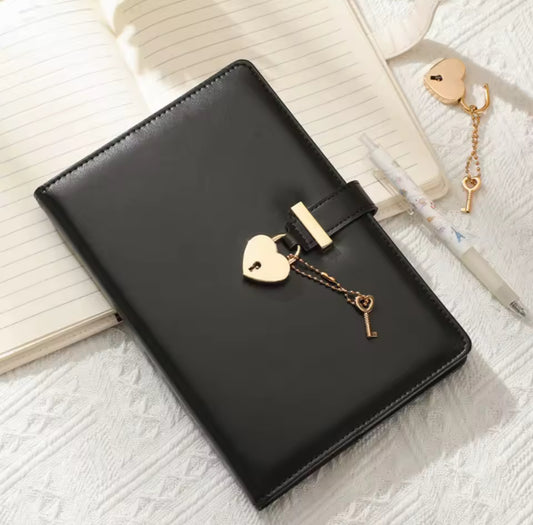 Notebook with a love lock  *PRE ORDER*