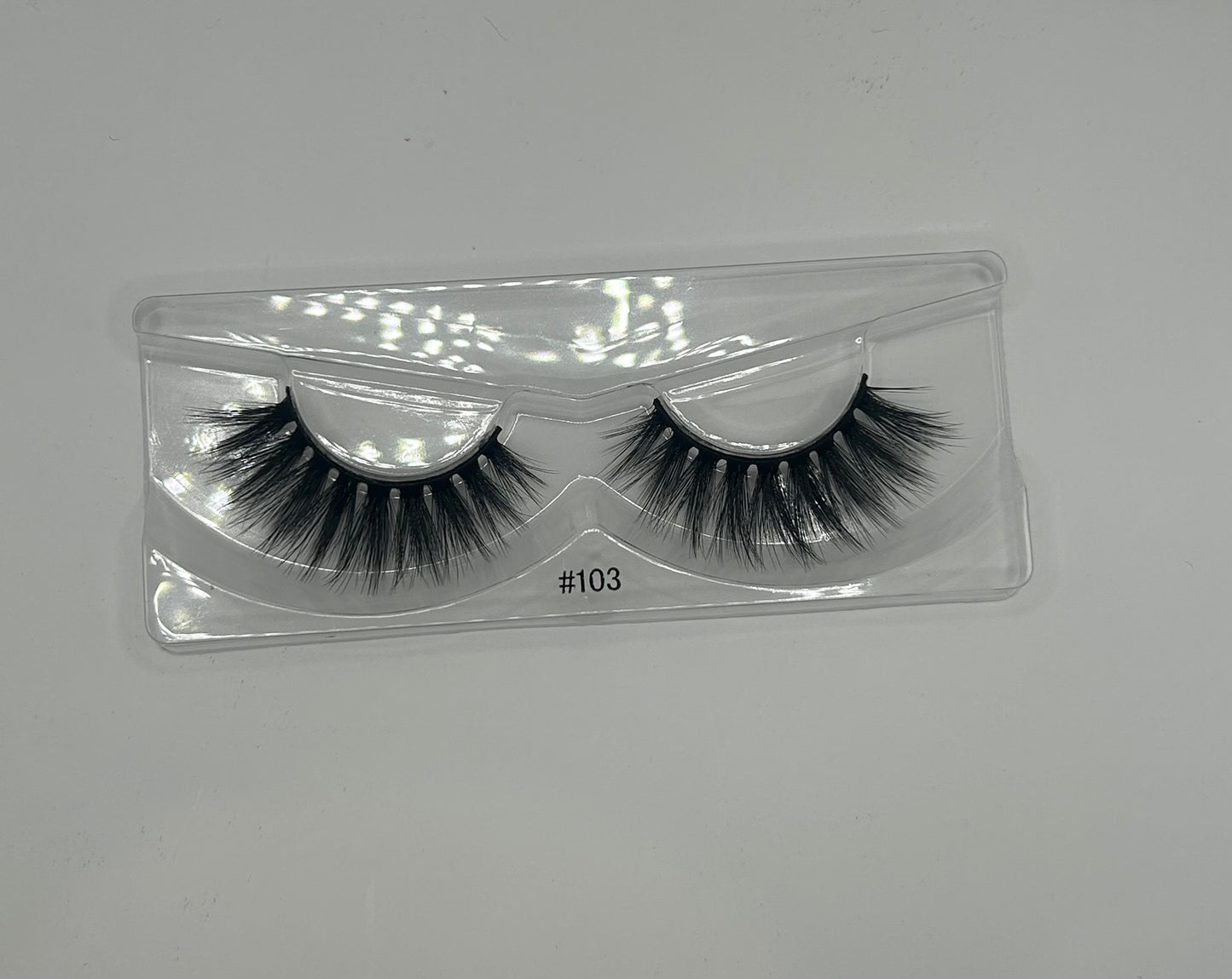 Feel the vibe lashes