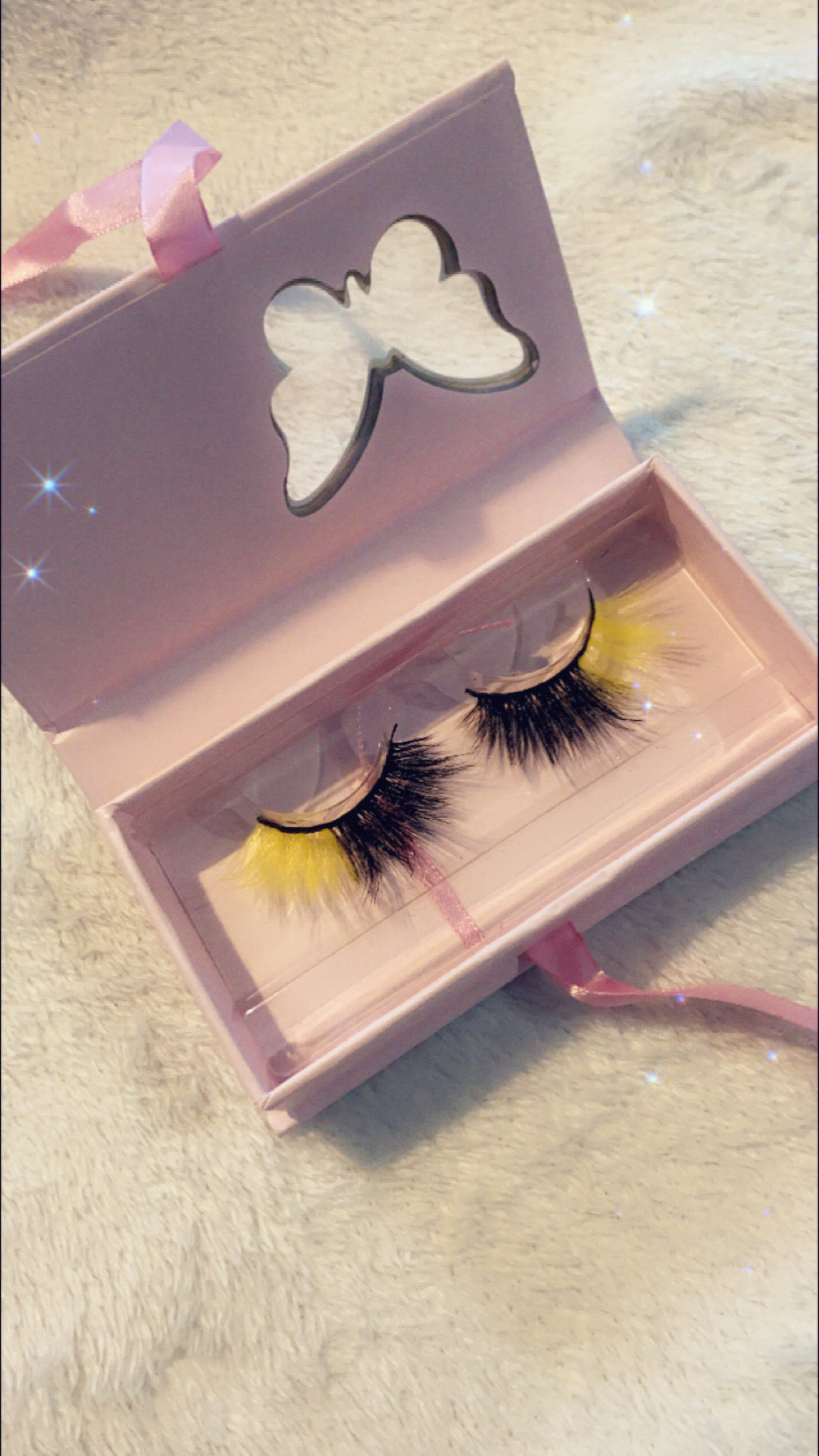 Colour pop lashes