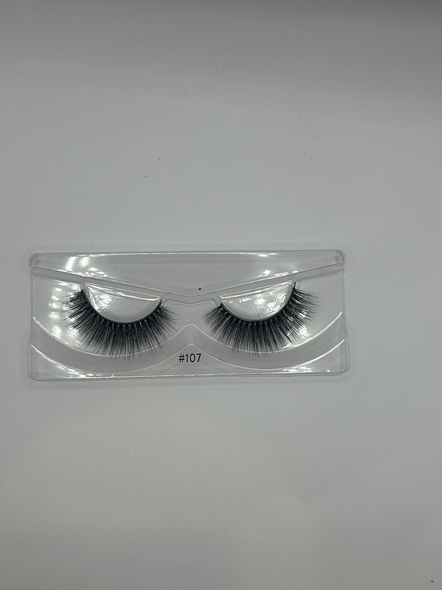 Feel the vibe lashes