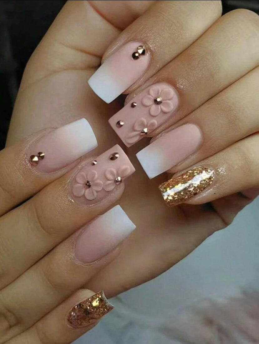 Square shaped matte champagne flower printed with flash effect press on nails.