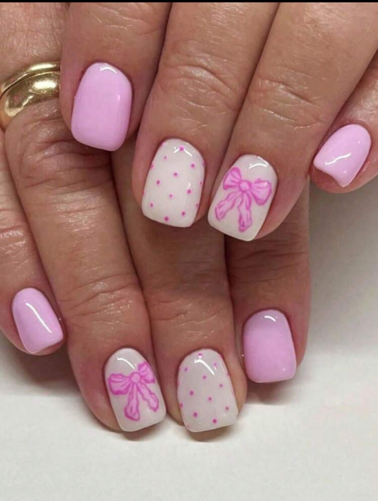 Pink cute bow short press on nails