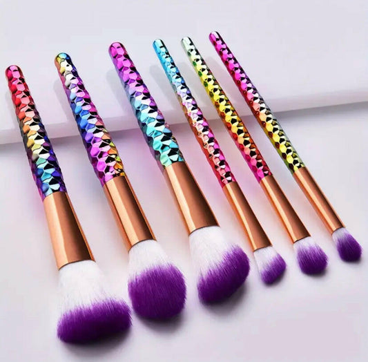 6pcs make up brushes.