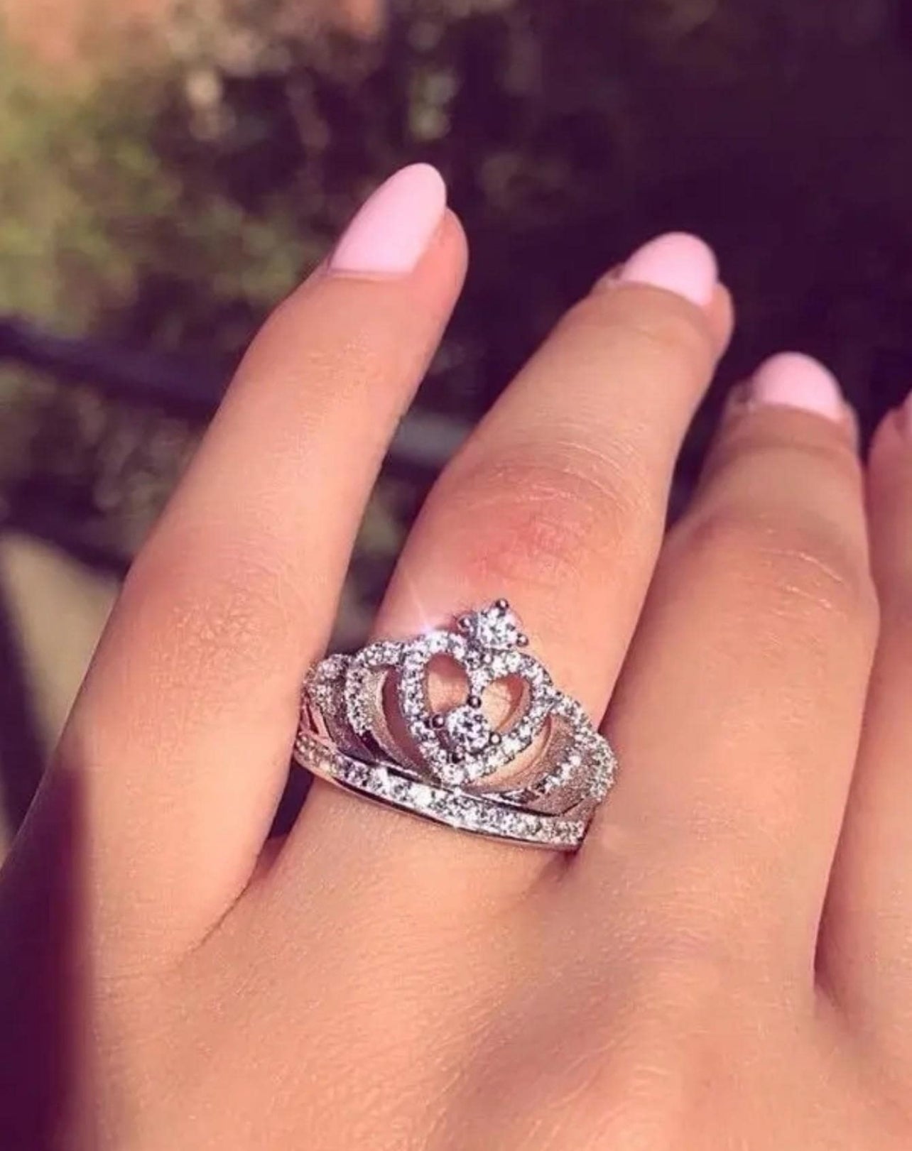 Queen ring