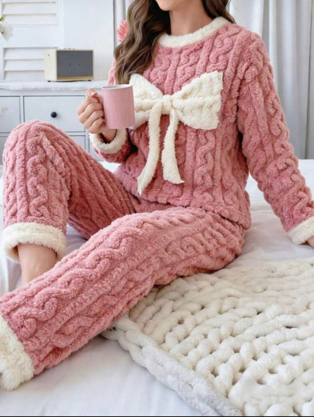 Blush Bow Cosy Lounge Set