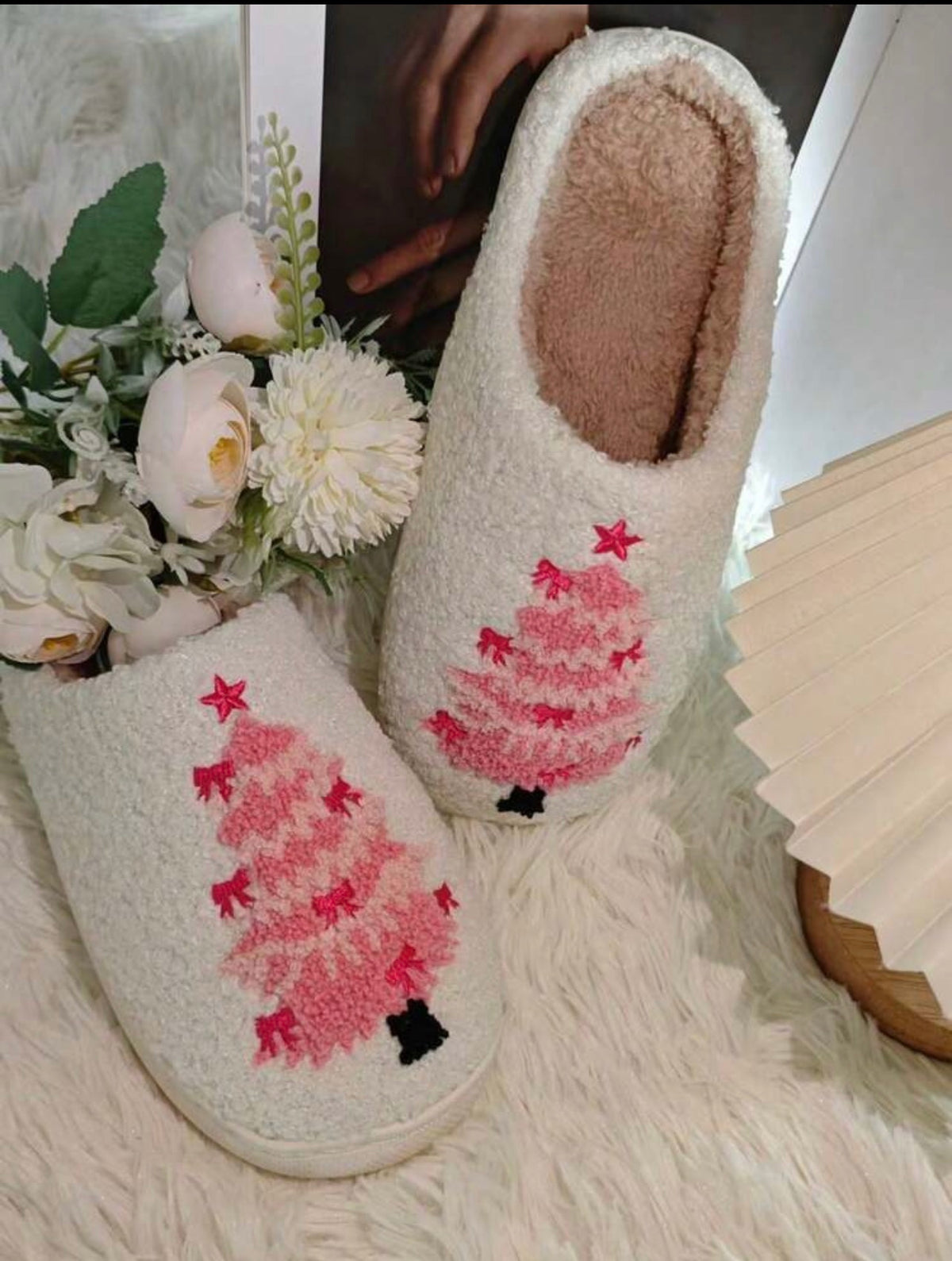 Pinkmas Tree Snuggle Slippers” 🩷✨