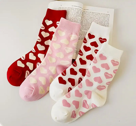 Women’s 4 pairs valentines socks *pre order *
