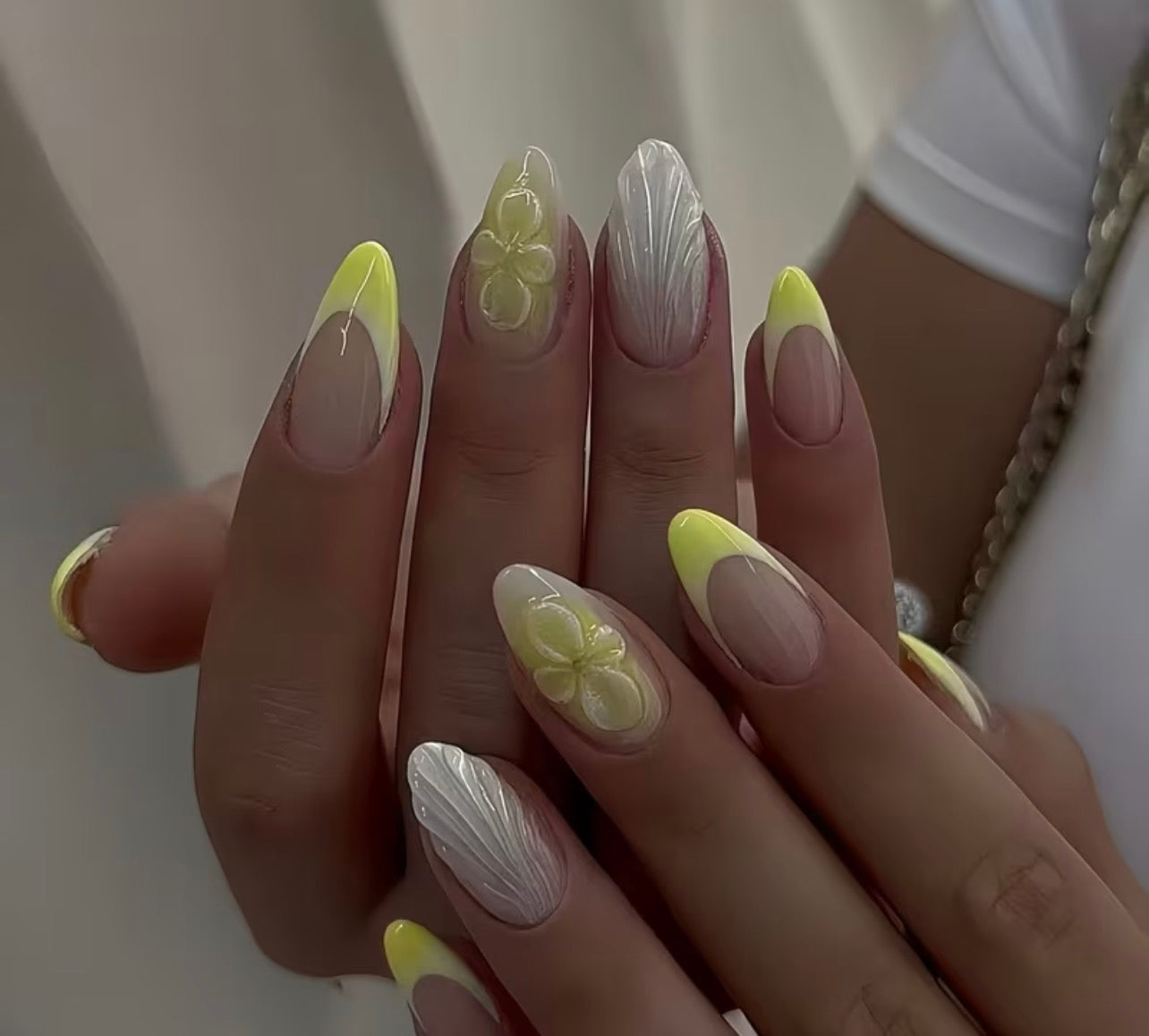 Spring & Summer trending press on nails