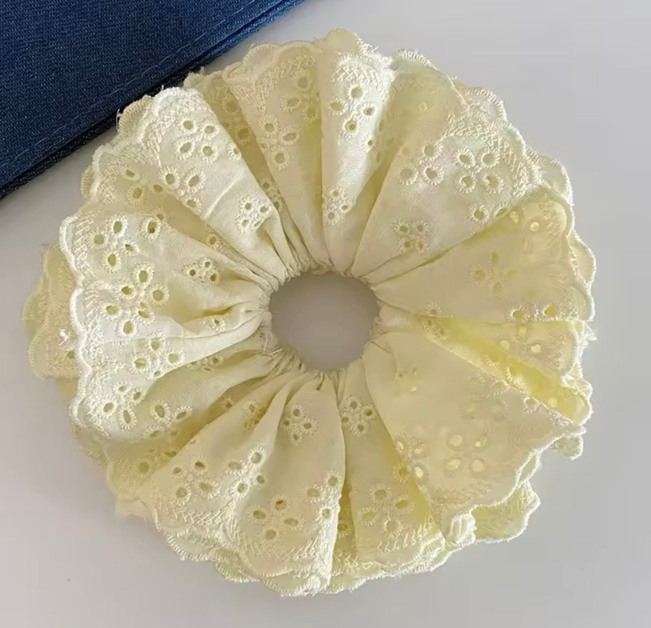 Lace 4 layers large hair scrunchies
