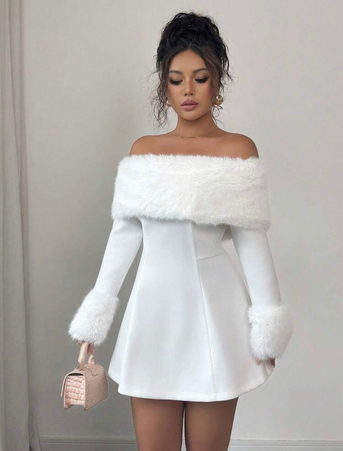 Faux Fur Trim Off-Shoulder A-Line Mini Dress 🤍✨