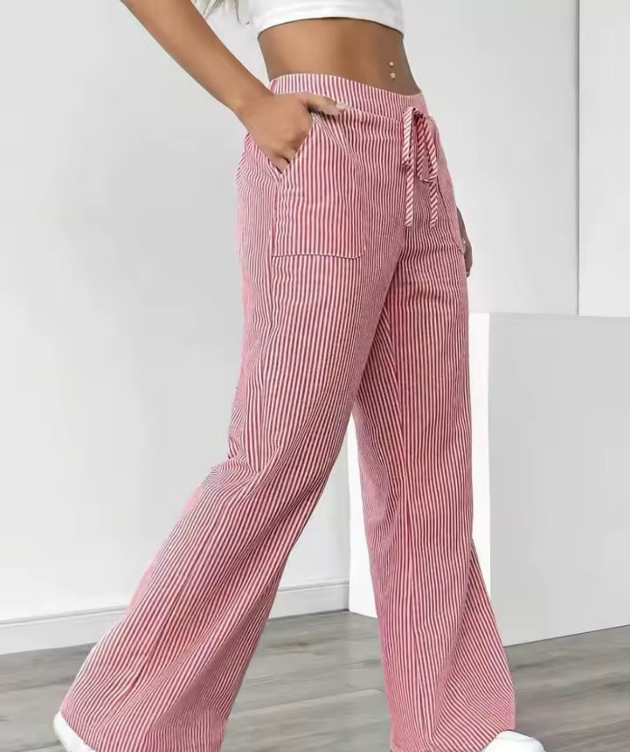 Wide leg stripped long trousers