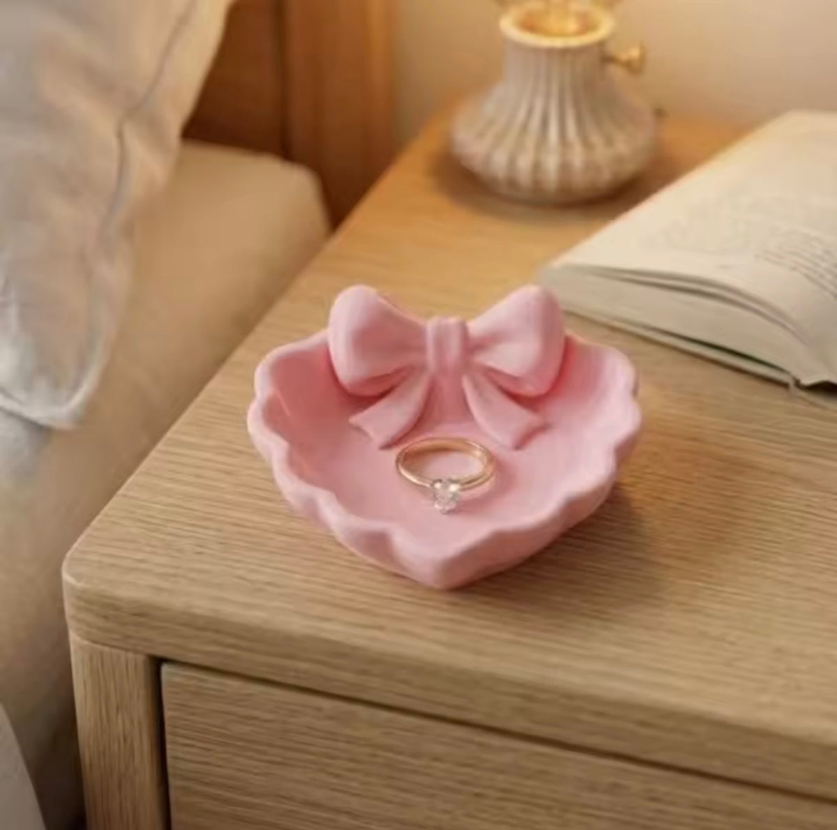 🎀🩷 Pretty in Pink Bow & Heart Jewellery Trinket Dish