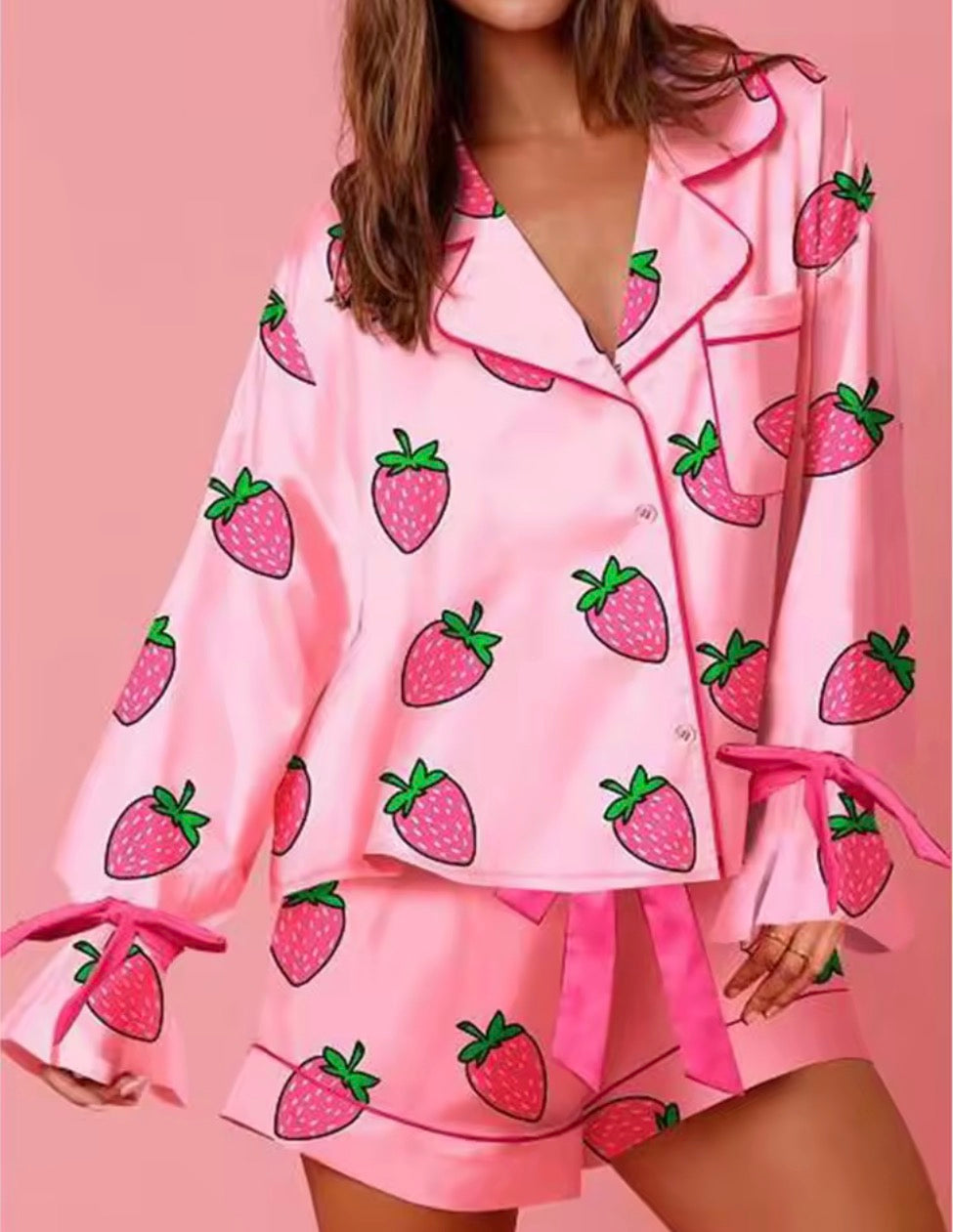 Strawberry Kiss Satin Pyjama Set 🍓🩷& Pretty in Bows Satin Pyjama Set 🎀🩷