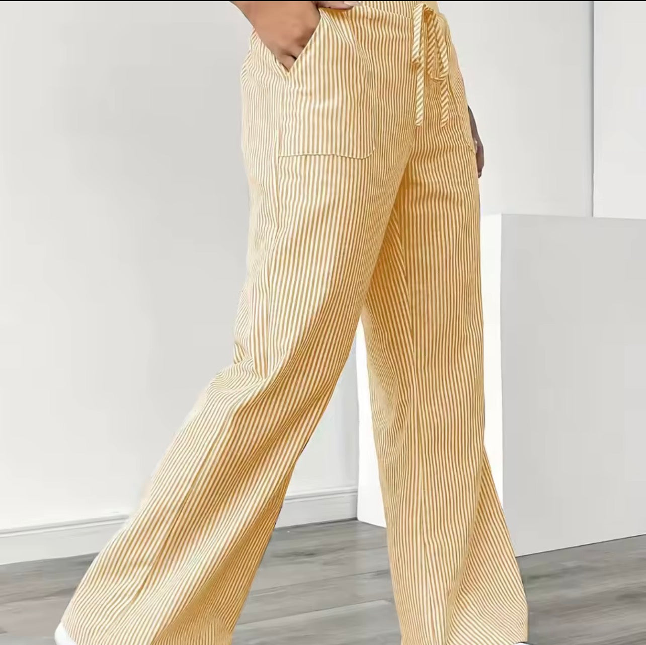 Wide leg stripped long trousers